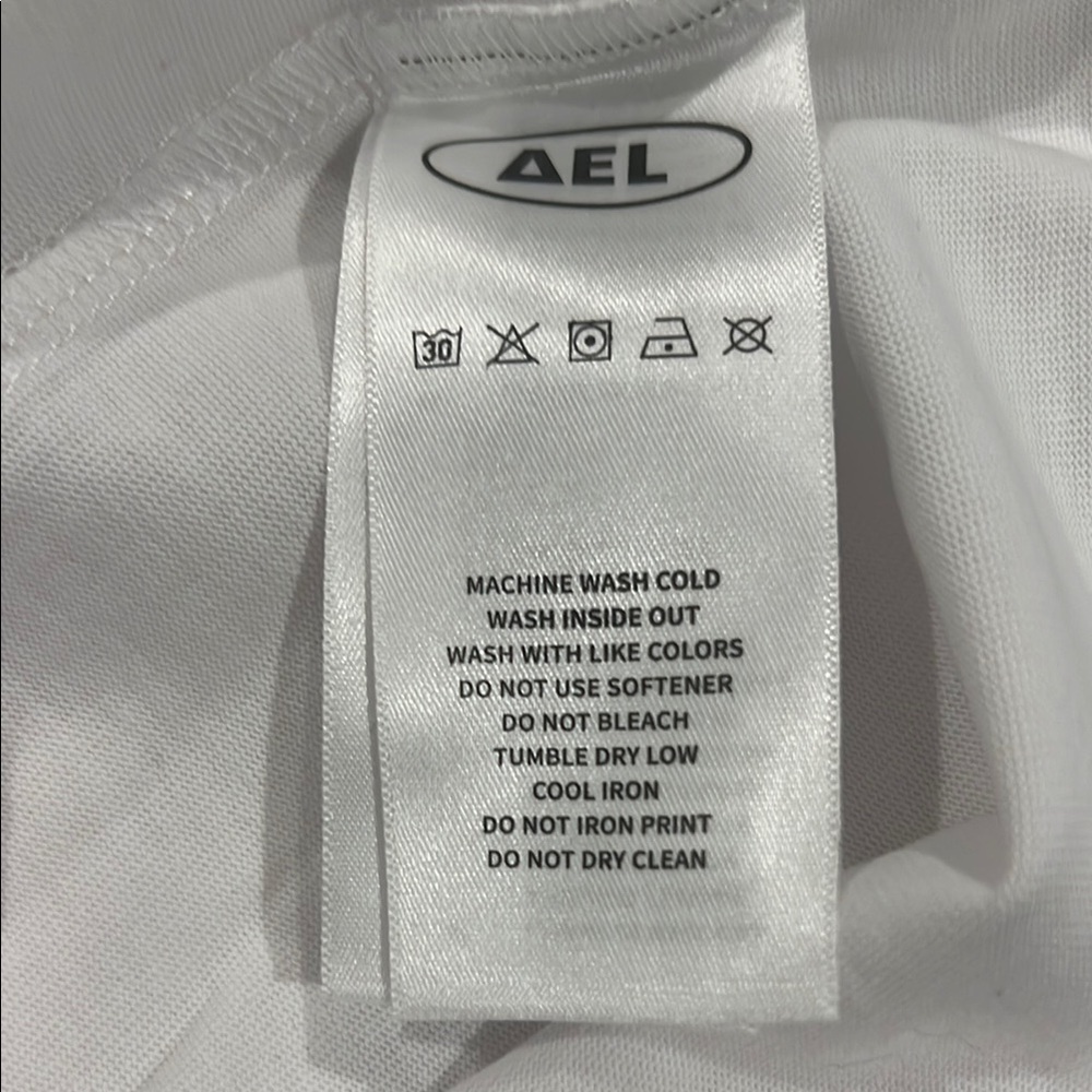 Aelfric Eden White T-Shirt size S - Picture 6 of 10